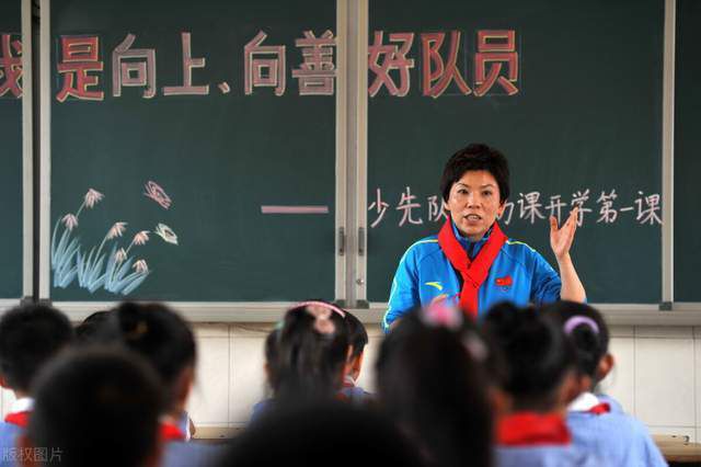 阿森纳一年前考虑过皇家社会的祖比门迪，他们目前兴趣依然浓厚，但这笔交易需要考虑多重因素。